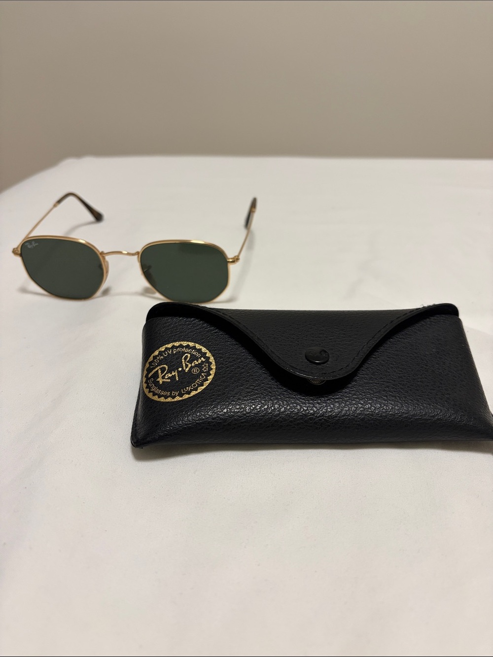 Ray-Ban Gold Frame with Green Lenses Sunglasses - Men Accessories